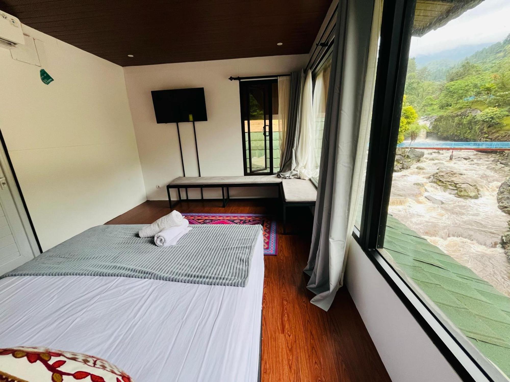 Bayan Village Baturraden Exteriér fotografie
